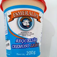 Queijo Esmeralda - Requeijão Cremoso Light